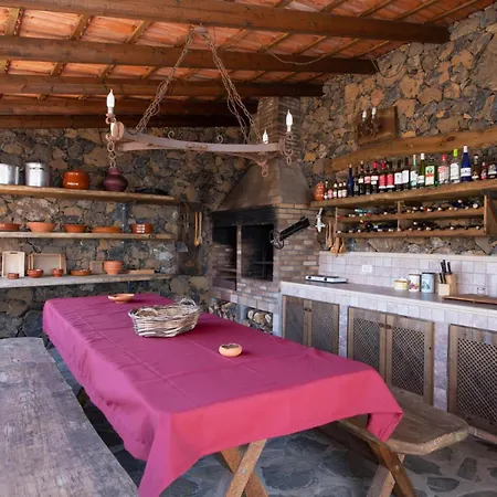 Acogedora Con Vistas Al Mar Y Bbq *